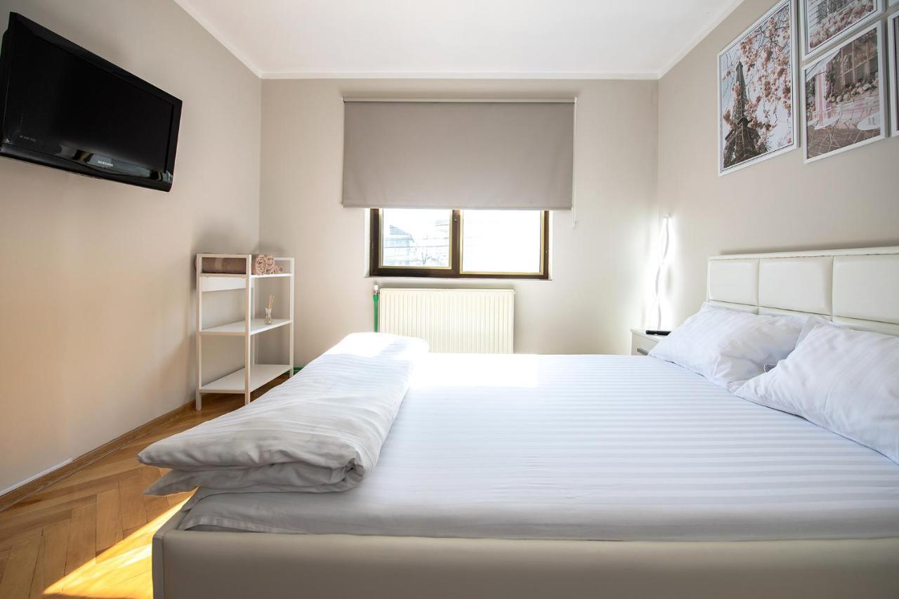 Apartament S46 Roman Exterior photo